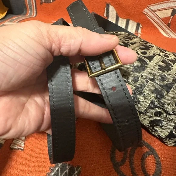 CHRISTIAN DIOR ❤️🌟1960s VINTAGE OBLIQUE CROSSBODY BAG⭐️ - Picture 6 of 9